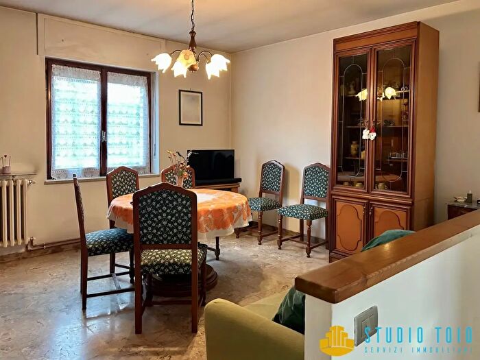 Appartamento con 5 locali in vendita in Salussola