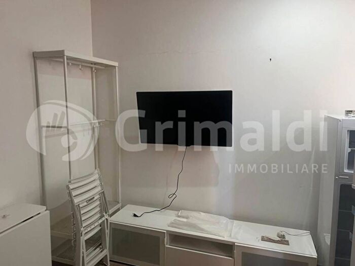 Appartamento monolocale in affitto in Via Villaermosa, Politeama Ruggiero Settimo, Palermo