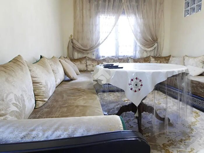 Appartamento trilocale in vendita in Via S Clemente, Cerro Maggiore