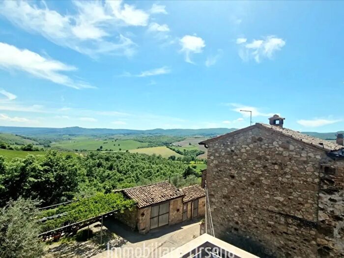 Appartamento quadrilocale in vendita in Allerona