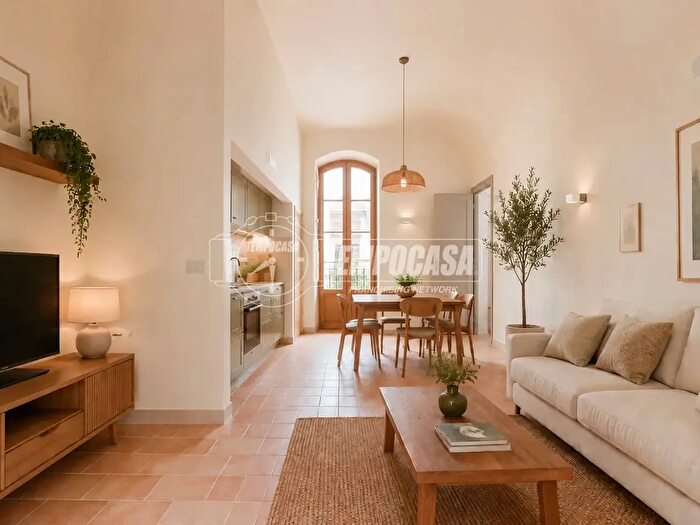 Casa trilocale in vendita in Via Paolo Antonio di Tarsia, Conversano