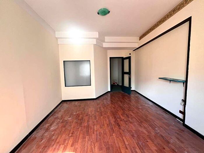 Appartamento trilocale in vendita in Corso Gelone, Siracusa