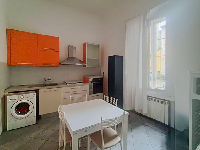 Appartamento bilocale in affitto in Via Giambattista Bodoni, Certosa, Milano