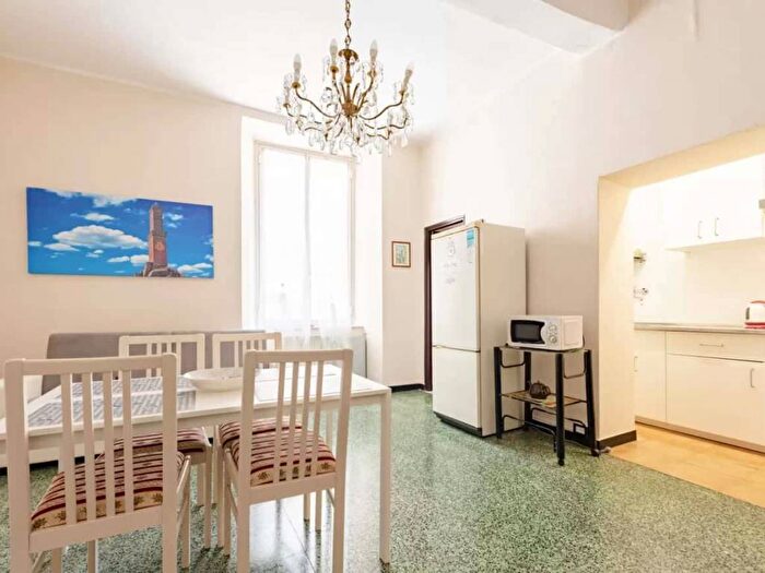 Appartamento trilocale in affitto in Piazza Inferiore del Roso, Prè, Genova