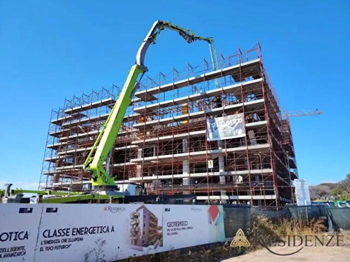 Appartamento quadrilocale in vendita in Via Alberto Franchetti, Roma