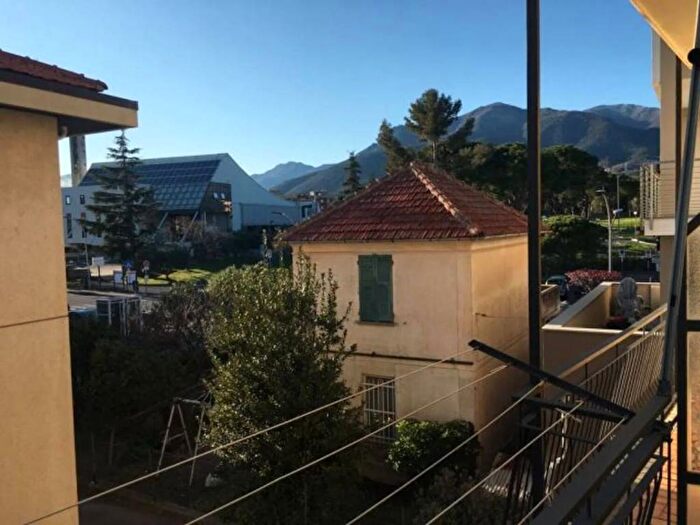 Appartamento con 5 locali in affitto in Via Pochielli, Centro, Loano