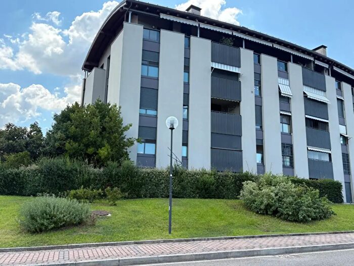 Appartamento quadrilocale in vendita in Sandro Pertini, Ozzano Dell'Emilia