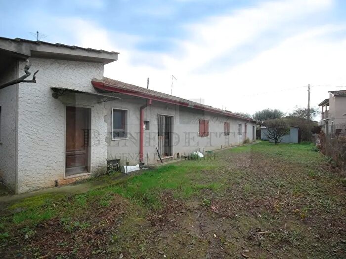 Casa con 7 locali in vendita in Via Crociale, Pietrasanta