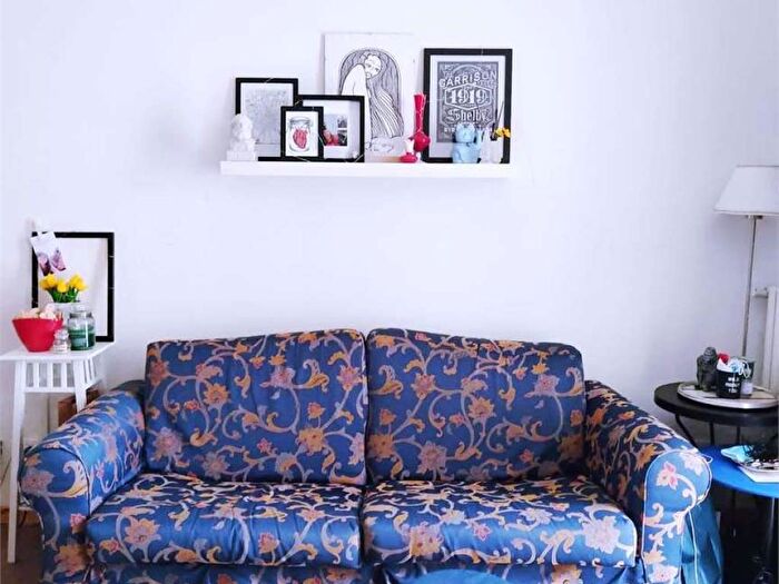 Appartamento bilocale in affitto in Via Giacosa, Rovereto, Milano