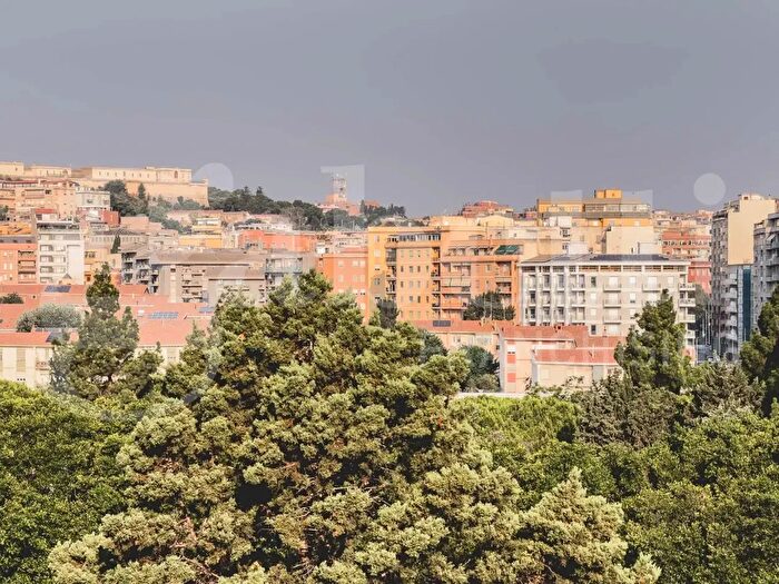 Appartamento con 5 locali in vendita in Via Castiglione Sn, Cagliari