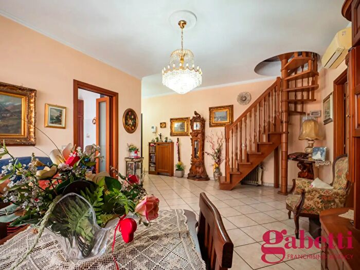 Appartamento quadrilocale in vendita in Via Gorizia, Baranzate