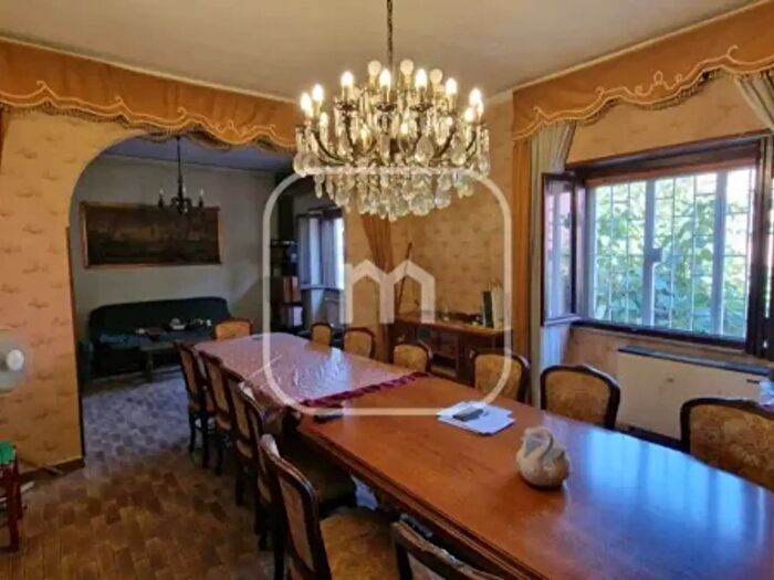 Casa con 5 locali in vendita in Via Castelbuono, Roma