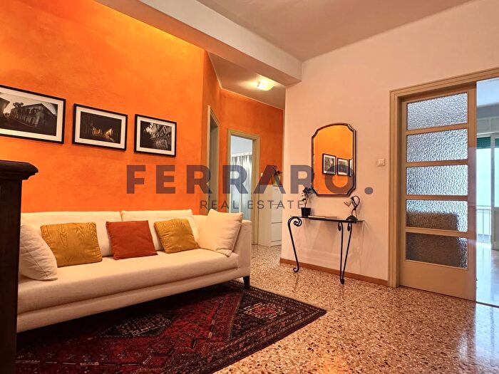 Appartamento trilocale in vendita in Via Cacciatori del Sile, Treviso