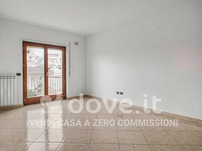 Appartamento trilocale in vendita in Via Carso, Crispiano