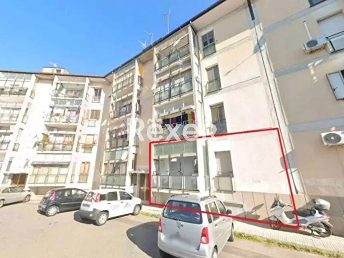 Appartamento quadrilocale in vendita in Via Gianvincenzo Gravina, Mater Domini Cavita, Catanzaro