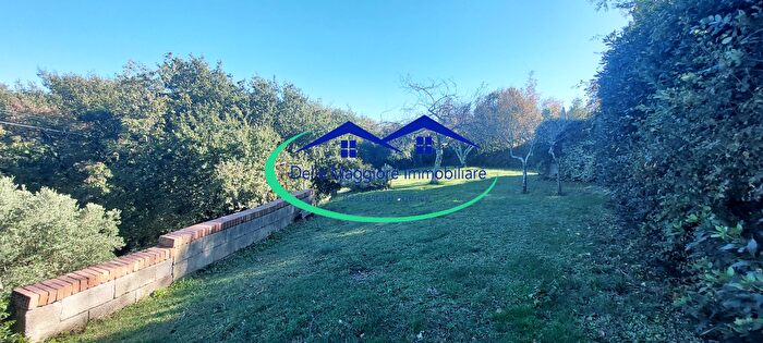 Casa con 7 locali in vendita in Via della Valle Benedetta, Livorno