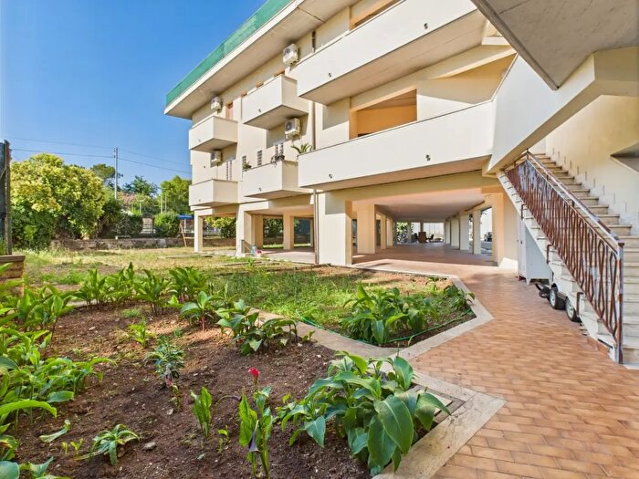 Appartamento bilocale in vendita in Via Portuense, Roma