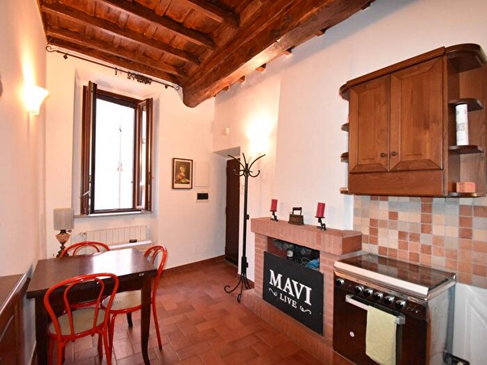 Appartamento bilocale in affitto in VIA DEI CHIAVARI, Campo de' Fiori, Roma
