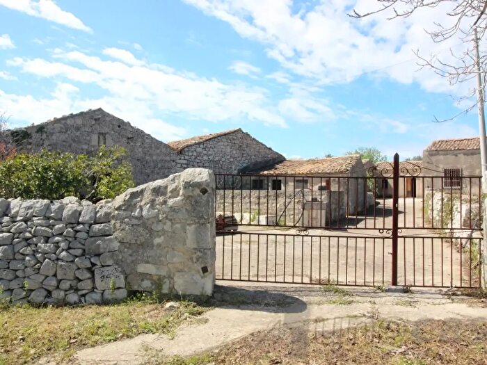 Casa monolocale in vendita in Modica