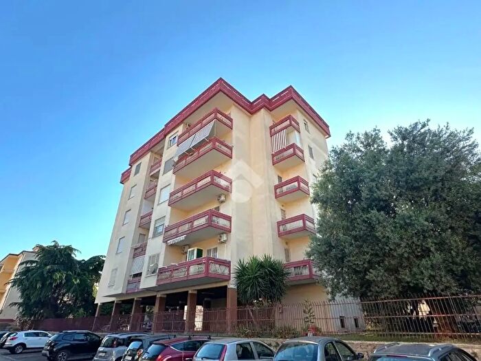 Appartamento quadrilocale in vendita in Via Giuseppe Avezzana, Santa Maria Capua Vetere