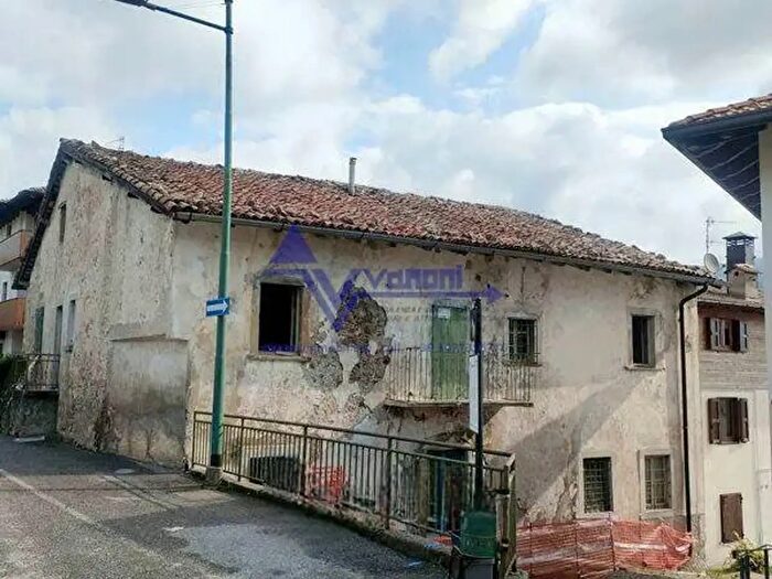 Casa monolocale in vendita in Via Corso Milano, Selvino