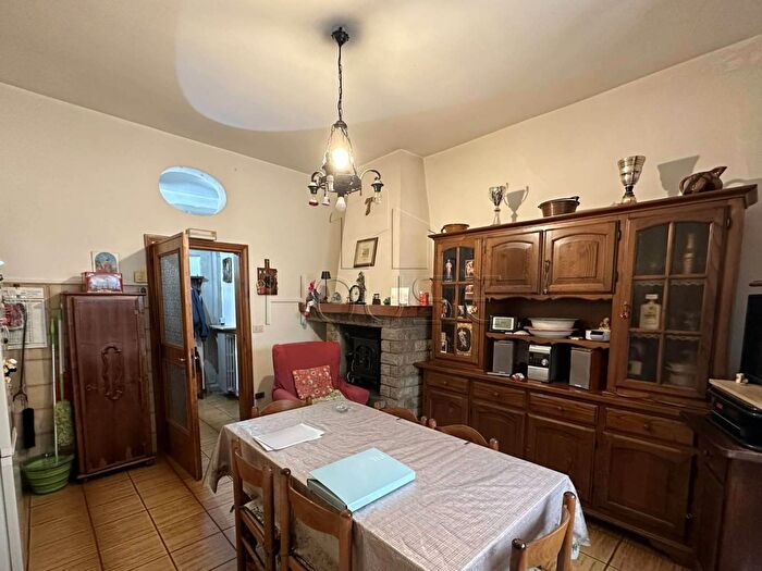 Appartamento trilocale in vendita in Via del Paradiso, Citta Di Castello