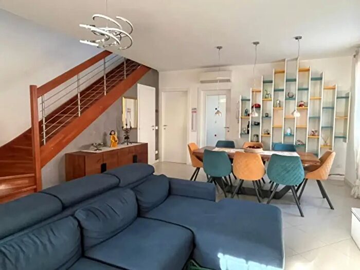 Casa con 5 locali in vendita in Vigarano Mainarda