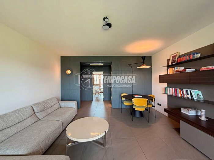 Appartamento trilocale in affitto in Via Ugo Tognazzi, Quartiere Adriano, Milano