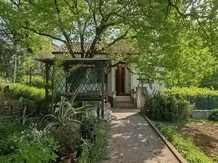 Casa quadrilocale in vendita in Via Ferruccio Suppan, Trieste