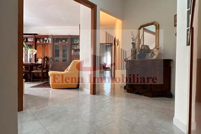 Appartamento con 5 locali in vendita in Alcamo