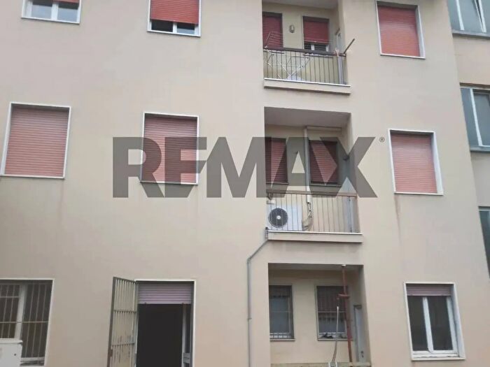 Appartamento quadrilocale in vendita in Via Crespi, Busto Arsizio