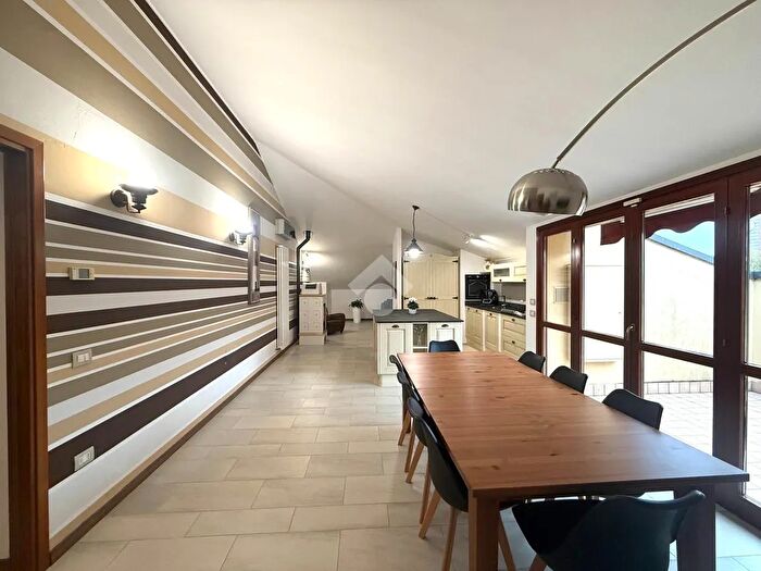 Appartamento trilocale in vendita in Via Roma, Cervarese Santa Croce