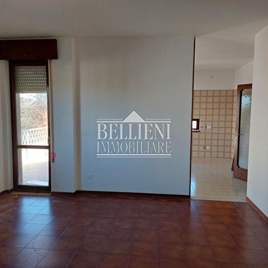 Appartamento quadrilocale in affitto in Via degli Avieri, Torri Di Quartesolo