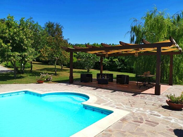 Casa con 5 locali in affitto in Località Montesegnale, Bolsena