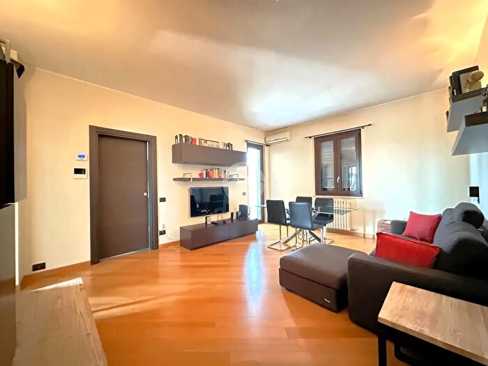 Appartamento trilocale in vendita in Via Privata Cimabue, Santo Stefano Ticino