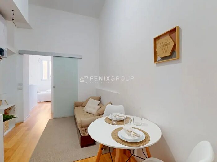 Appartamento trilocale in vendita in Via Clitumno, Milano