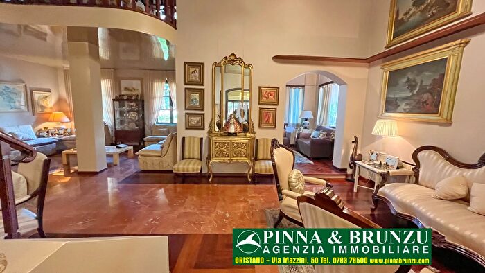 Casa in vendita in Oristano Via Messina Oristano, Oristano