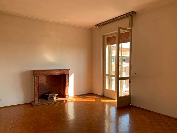 Appartamento con 5 locali in vendita in Mantova