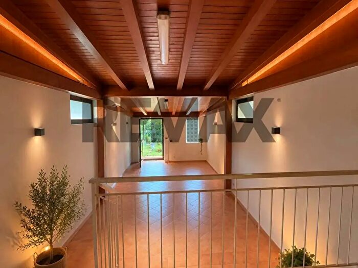 Casa con 5 locali in vendita in Cda Buffone Snc, Acquedolci