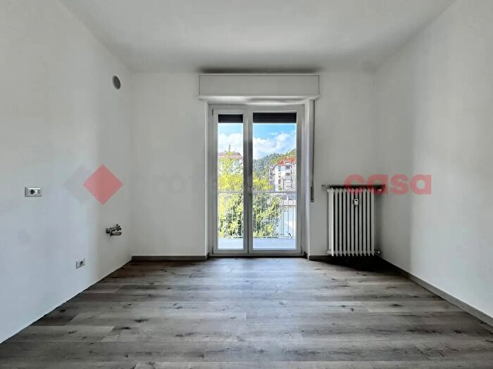 Appartamento bilocale in affitto in Via Bertarelli, Arona