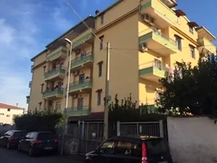 Appartamento trilocale in vendita in Aversa