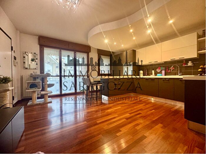 Appartamento trilocale in vendita in Via delle Officine, Zola Predosa