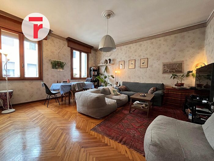 Appartamento trilocale in vendita in Corso del Popolo, Padova