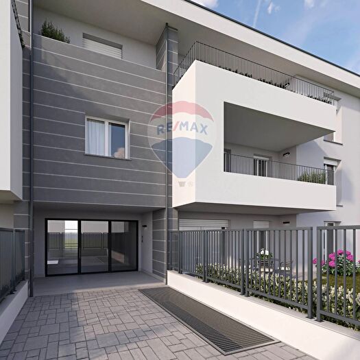 Appartamento trilocale in vendita in Via PetrarcaBuonarroti, Gorgonzola