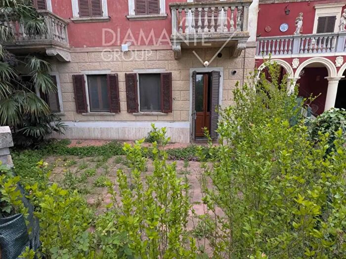 Appartamento bilocale in vendita in Castiglione Del Lago