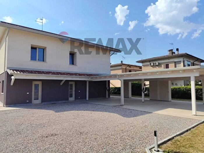 Appartamento trilocale in vendita in Beato Angelo Macrini, Ceresara