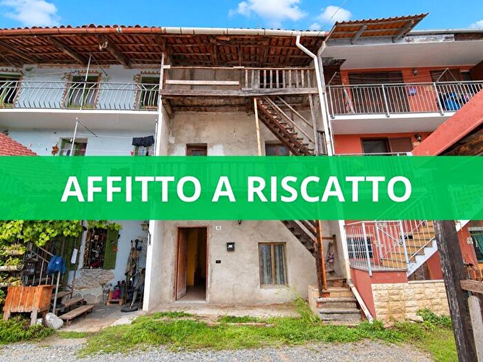 Casa con 6 locali in affitto in Borgata Montiglio, Rocca Canavese