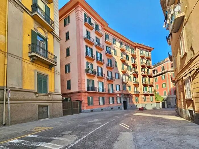 Appartamento monolocale in vendita in Via Carlo Cattaneo, Napoli