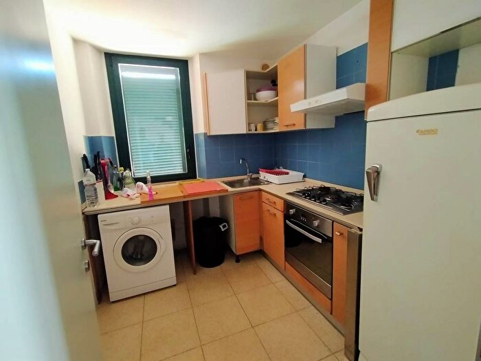 Appartamento quadrilocale in affitto in Via Flaminia, Stazione, Ancona