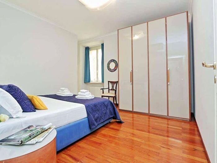 Appartamento trilocale in affitto in Via Cola di Rienzo, Prati, Roma